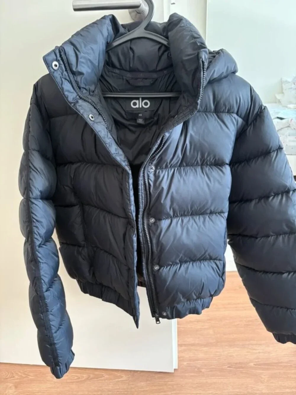 Alo Yoga Black Hooded Quilted Puffer Jacket XS